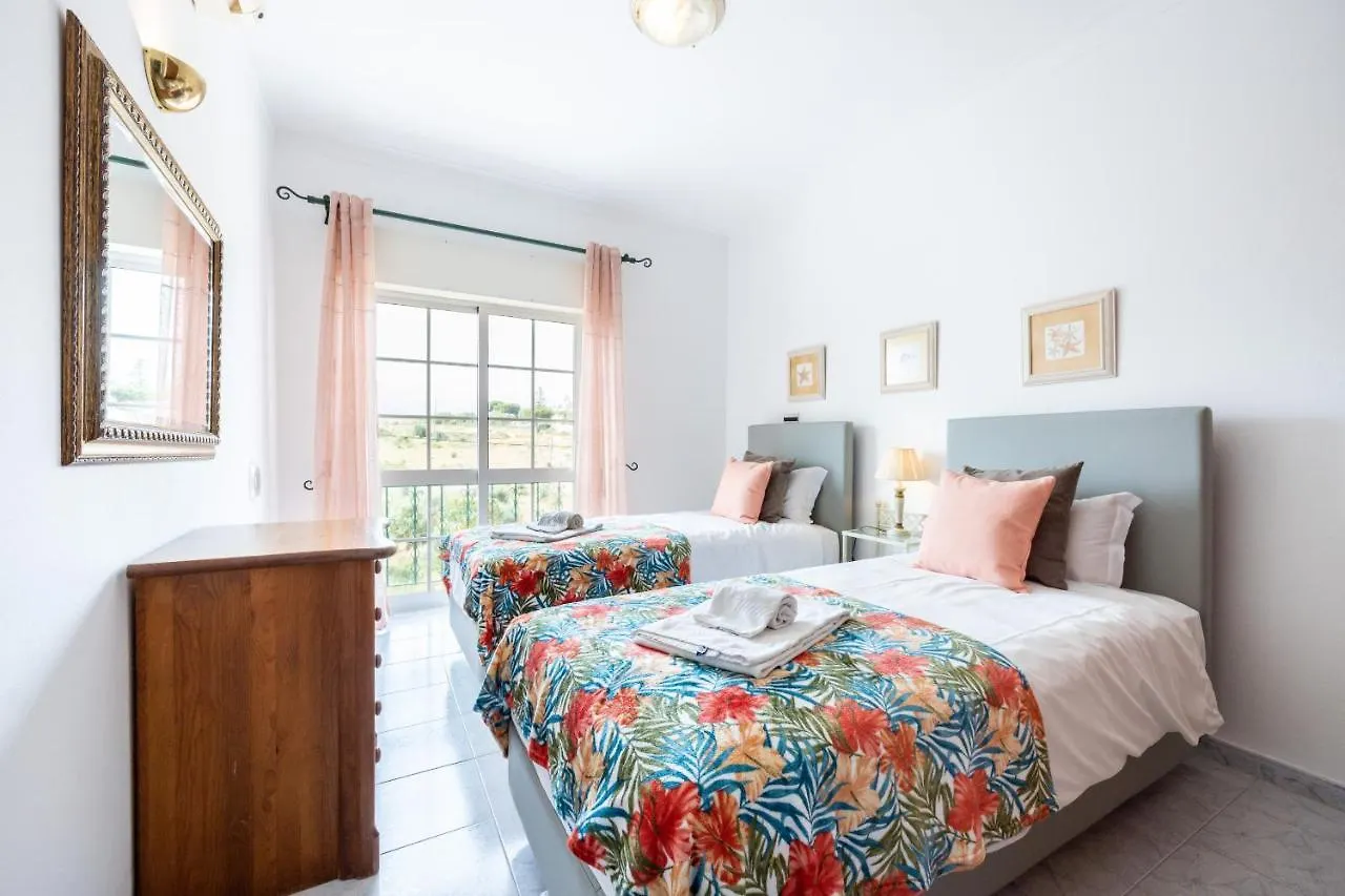 Apartamento T2 Quinta Da Caldeira By Seewest Lagos